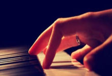 勇士在主场连胜，战绩再创新高